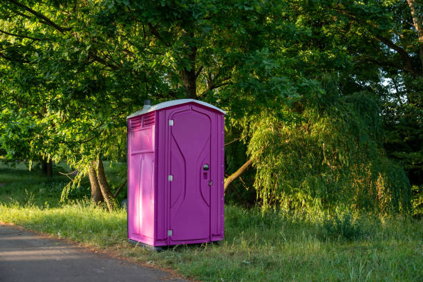 Best Portable bathroom rental  in Dickinson, ND